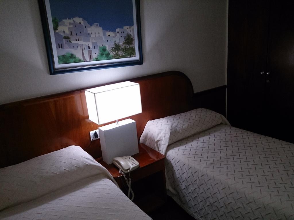 Hotel Orly Corrientes Værelse billede