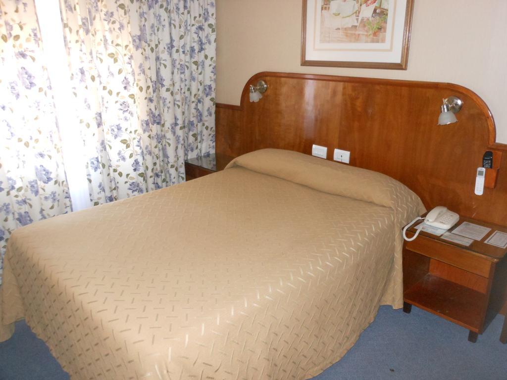 Hotel Orly Corrientes Værelse billede